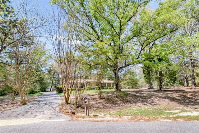 9300 Scenic Hills Drive, Semmes, AL 36575