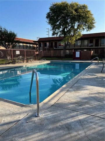 1400 W Warner Avenue 41, Santa Ana, CA 92704