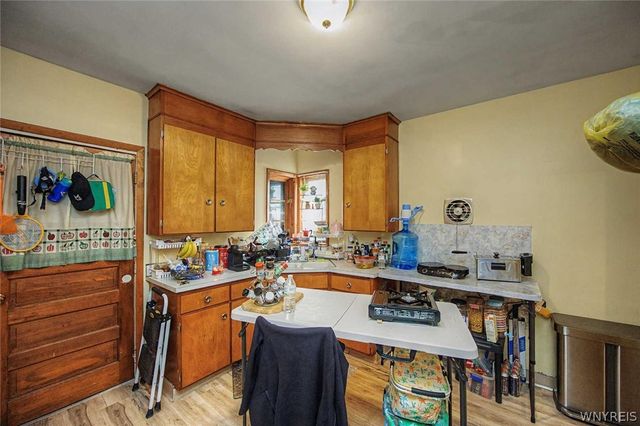 1702 Niagara Street, Niagara Falls, NY 14303