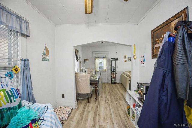 1702 Niagara Street, Niagara Falls, NY 14303