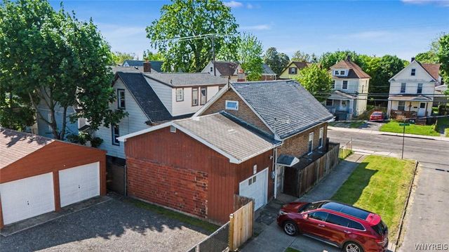 1702 Niagara Street, Niagara Falls, NY 14303