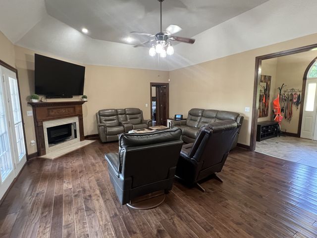 102 Haynes Rd, Portland, TN 37148