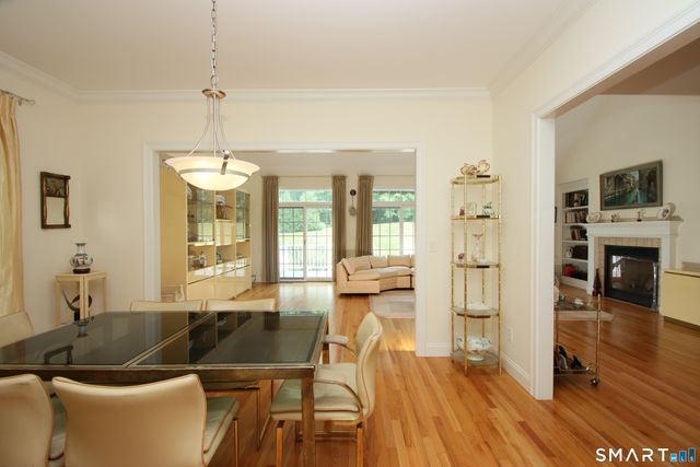 6 Carriage House Lane 6, Brookfield, CT 06804