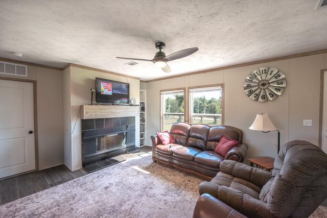 640 County Road 700, Kosse, TX 76653