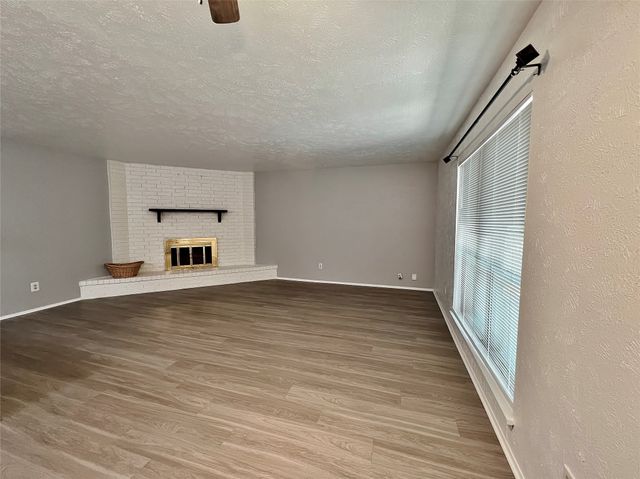 7127 Winterberry Drive, Dallas, TX 75249