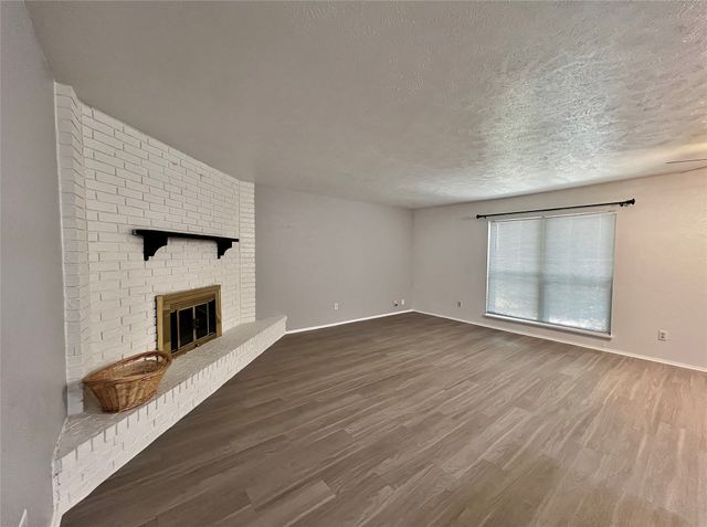 7127 Winterberry Drive, Dallas, TX 75249
