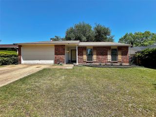 7127 Winterberry Drive, Dallas, TX 75249