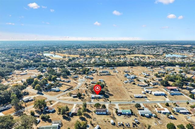 8185 COUNTY ROAD 109, Lady Lake, FL 32159