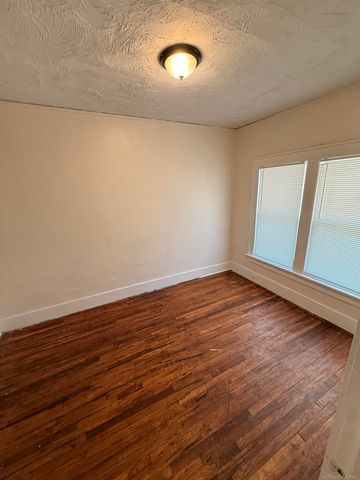 1311 E Nevada Street, Detroit, MI 48203