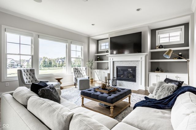 987 Oak Terrace Road, Westfield, IN 46074