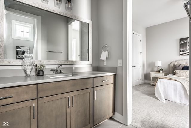 987 Oak Terrace Road, Westfield, IN 46074