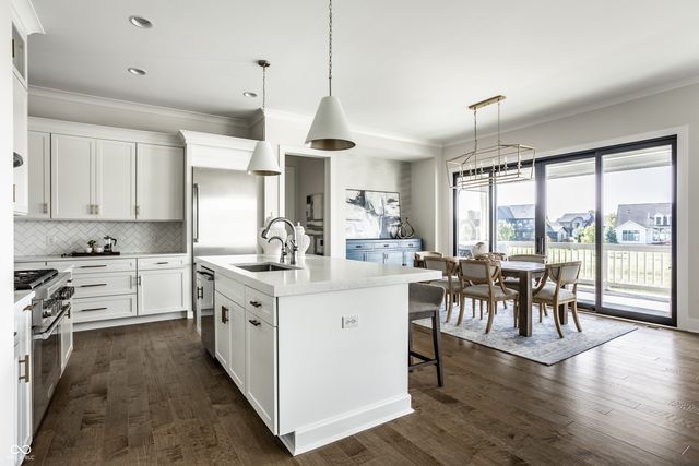 987 Oak Terrace Road, Westfield, IN 46074