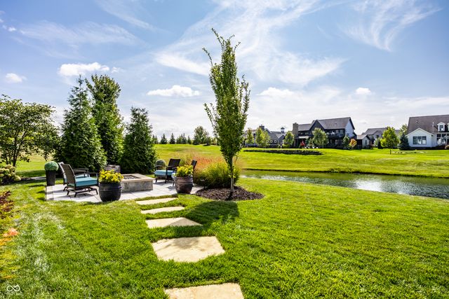 987 Oak Terrace Road, Westfield, IN 46074