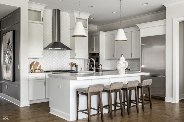 987 Oak Terrace Road, Westfield, IN 46074