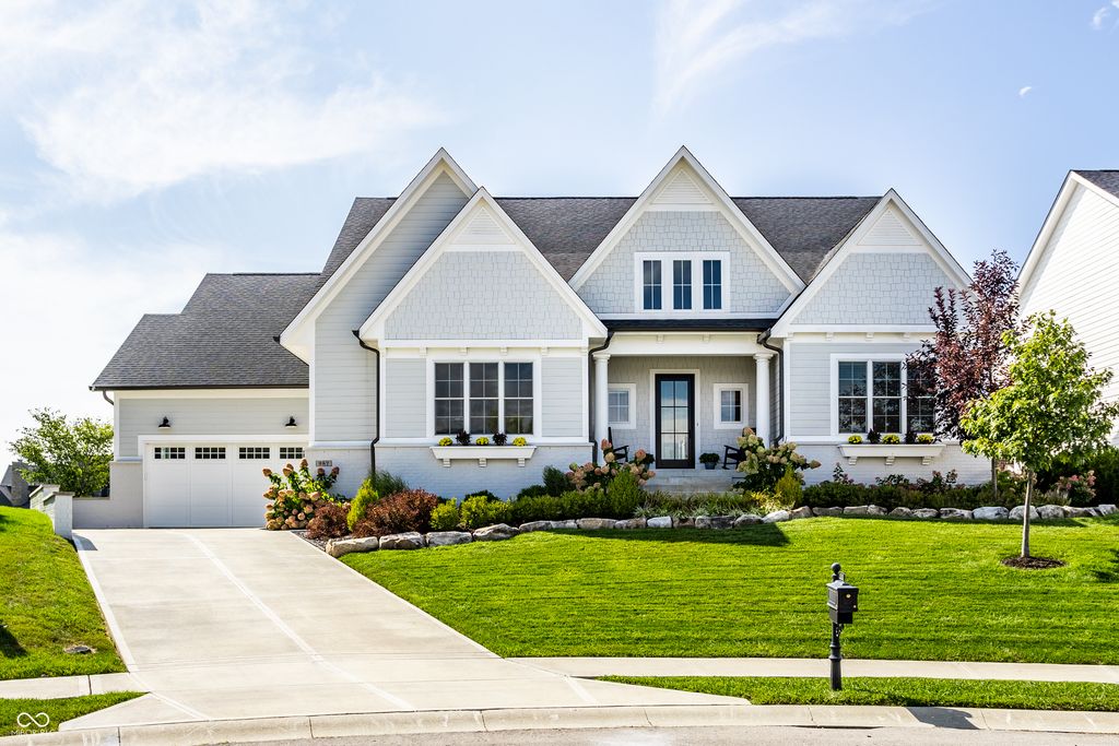 987 Oak Terrace Road, Westfield, IN 46074