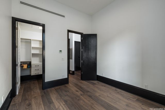 202 Merchant Street, Honolulu, HI 96813