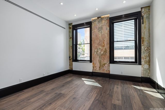 202 Merchant Street, Honolulu, HI 96813