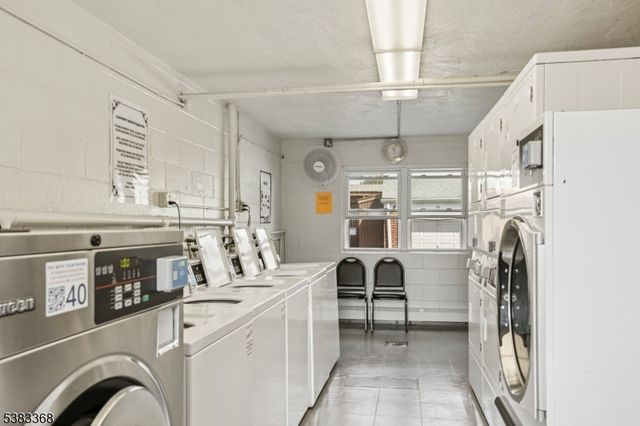 28 Knox Ter 2B, Wayne Twp., NJ 07470