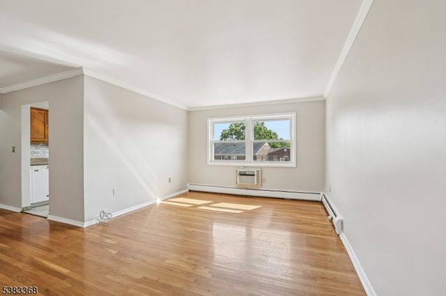 28 Knox Ter 2B, Wayne Twp., NJ 07470