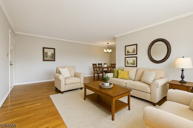 28 Knox Ter 2B, Wayne Twp., NJ 07470