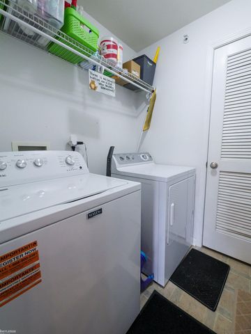 25699 Maritime Cir Circle Bldg 8, Harrison Twp, MI 48045
