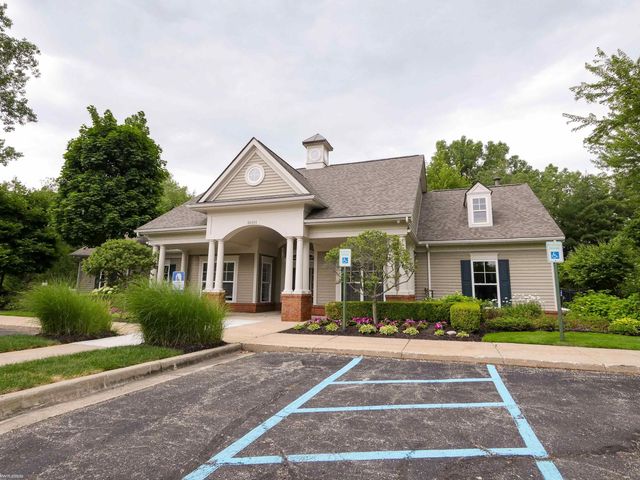 25699 Maritime Cir Circle Bldg 8, Harrison Twp, MI 48045