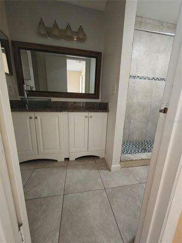 11015 REGENCY COMMONS COURT, Orlando, FL 32837