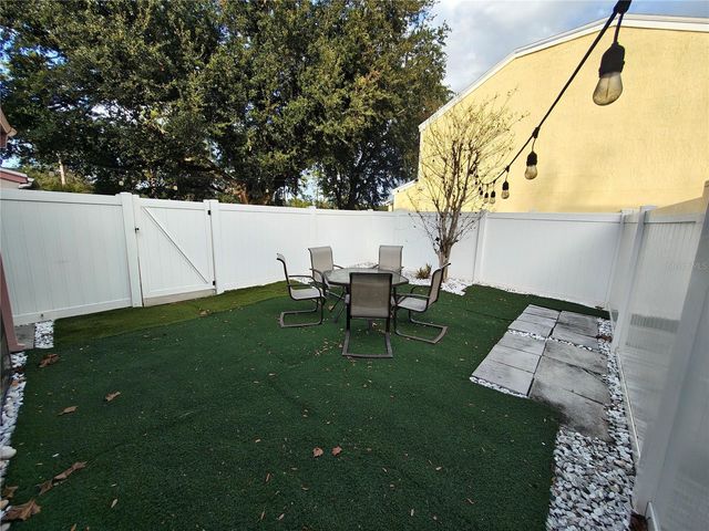 11015 REGENCY COMMONS COURT, Orlando, FL 32837