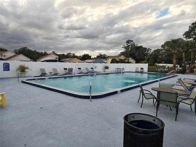 11015 REGENCY COMMONS COURT, Orlando, FL 32837