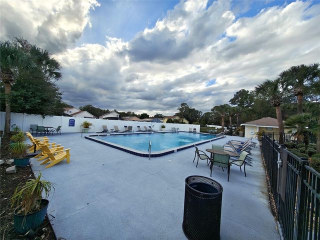 11015 REGENCY COMMONS COURT, Orlando, FL 32837