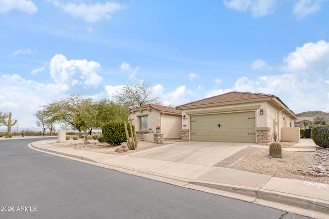 32269 N LARKSPUR Drive, San Tan Valley, AZ 85143