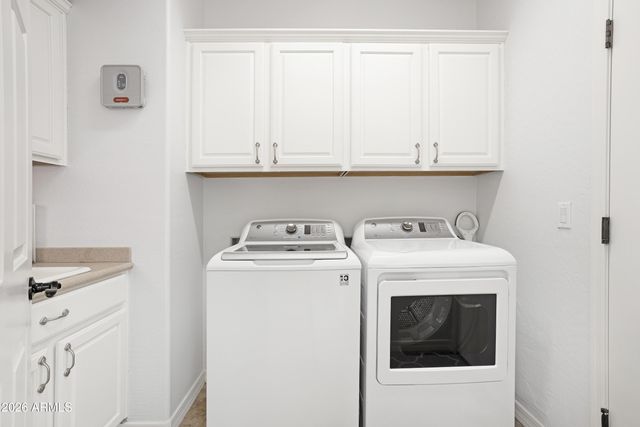 32269 N LARKSPUR Drive, San Tan Valley, AZ 85143