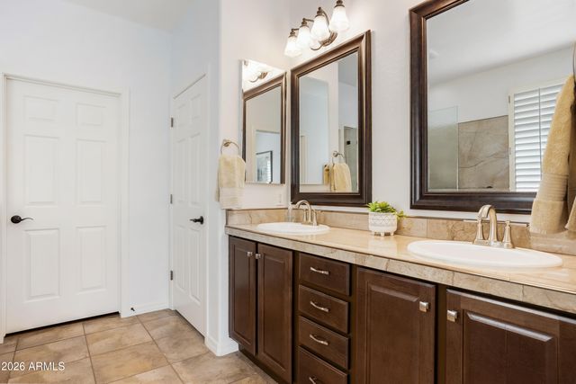 32269 N LARKSPUR Drive, San Tan Valley, AZ 85143