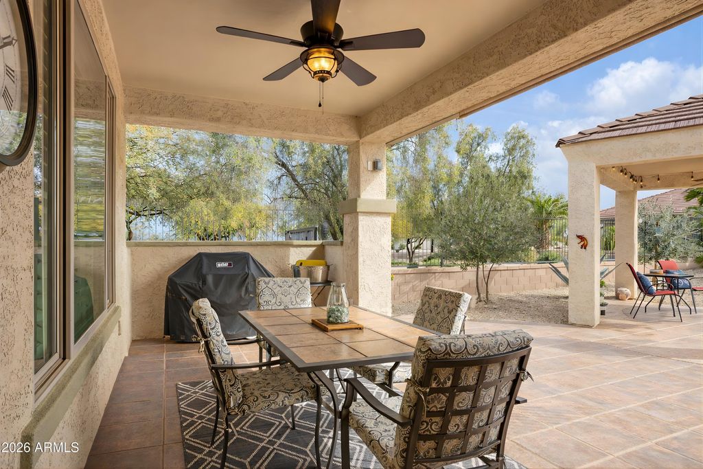 Image 48 of property listing at 32269 N LARKSPUR Drive, San Tan Valley, AZ 85143