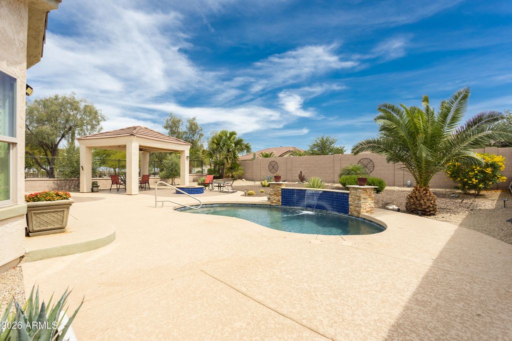 Image 50 of property listing at 32269 N LARKSPUR Drive, San Tan Valley, AZ 85143