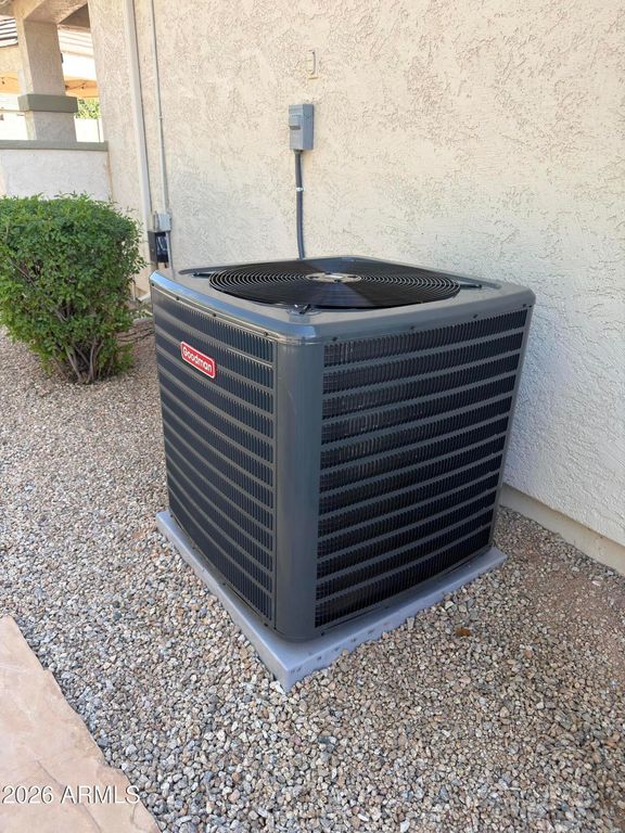 Image 63 of property listing at 32269 N LARKSPUR Drive, San Tan Valley, AZ 85143