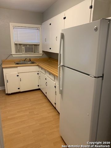 726 E Grayson St Apt 1, San Antonio, TX 78208