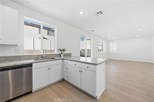 36631 Camino Springs, Murrieta, CA 92563