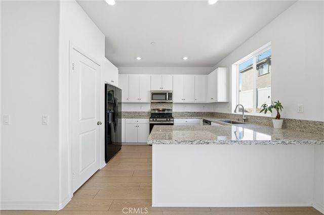 36631 Camino Springs, Murrieta, CA 92563