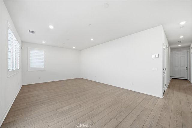 36631 Camino Springs, Murrieta, CA 92563