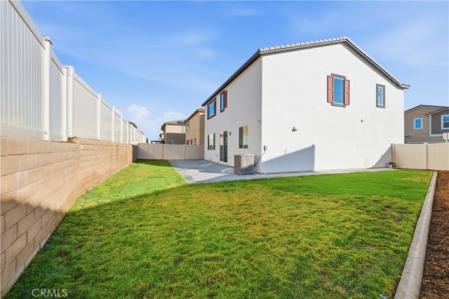 36631 Camino Springs, Murrieta, CA 92563