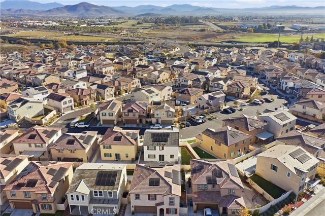 36631 Camino Springs, Murrieta, CA 92563