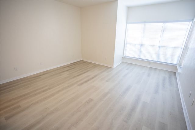 4403 Bellaire Drive S 222S, Fort Worth, TX 76109