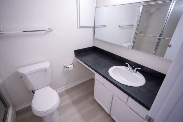 4403 Bellaire Drive S 222S, Fort Worth, TX 76109