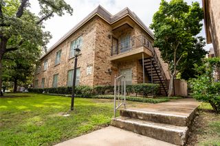 4403 Bellaire Drive S 222S, Fort Worth, TX 76109