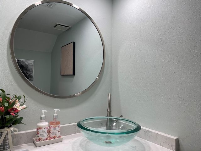 1761 CUPECOY CIRCLE 1, Lutz, FL 33558