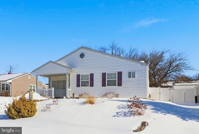 6914 ELKINS AVE, Oxon Hill, MD 20745