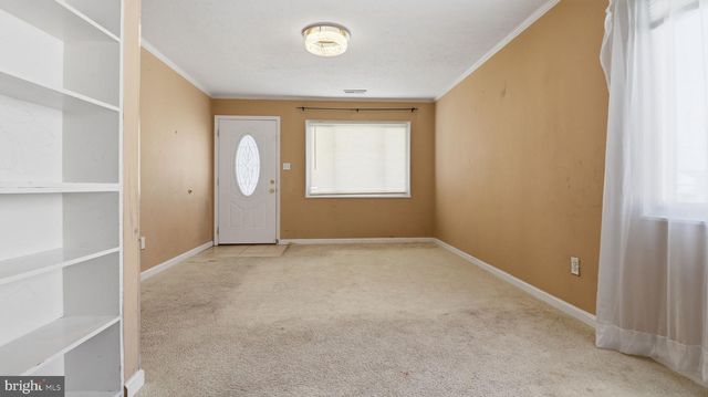 6914 ELKINS AVE, Oxon Hill, MD 20745