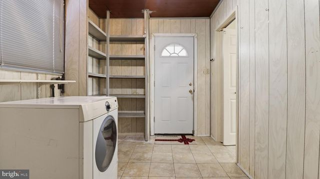 6914 ELKINS AVE, Oxon Hill, MD 20745