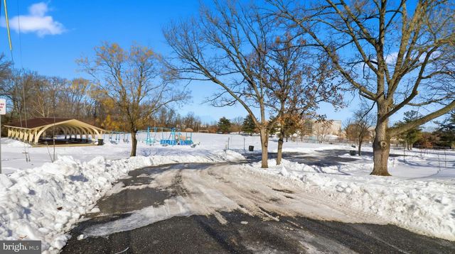 6914 ELKINS AVE, Oxon Hill, MD 20745